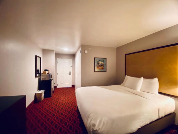 Morro Shores Inn And Suites image 25