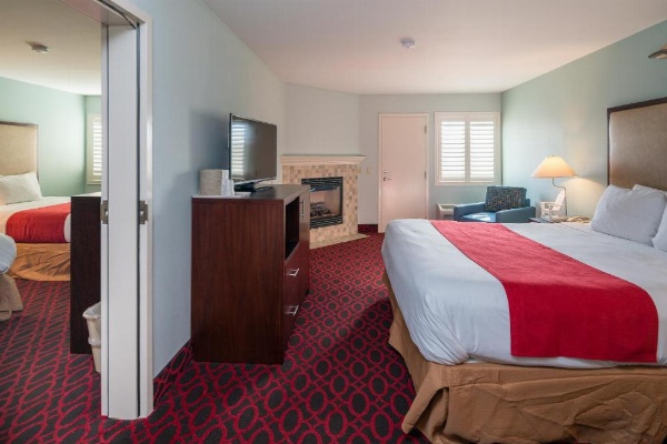 Morro Shores Inn And Suites image 49